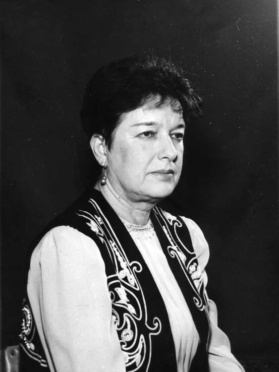 Suzana Szoerenyi